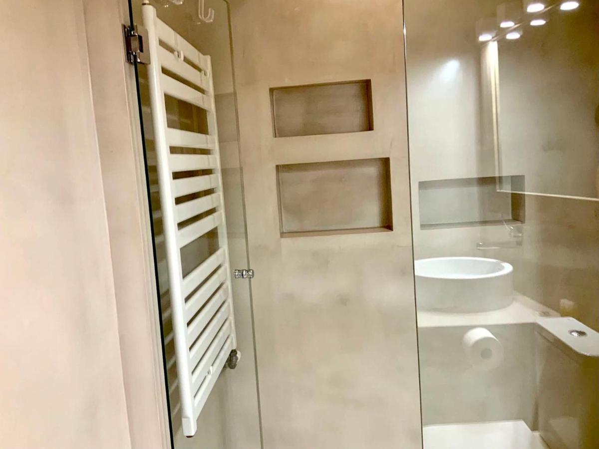 Duplex Can Quim, Terrace Boutique Apartment เลสกาลา ภายนอก รูปภาพ